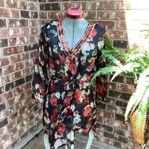Tunic Blouse- Black, Bling & Roses (Free Shiping!)